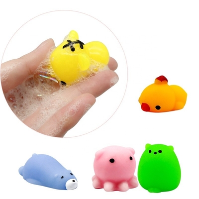 Стресс 50PCS TPR мини животный мягкий забавляется игрушки непоседы Mochi для сброса стресса