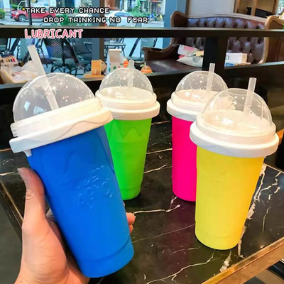 Бутылка Milkshake Tumbler Smoothie перемещения силикона слякотная с соломой