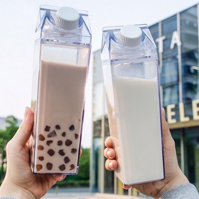 чашки пластикового квадрата 500ml изготовленные на заказ выпивая доят бутылку с водой коробки течебезопасную