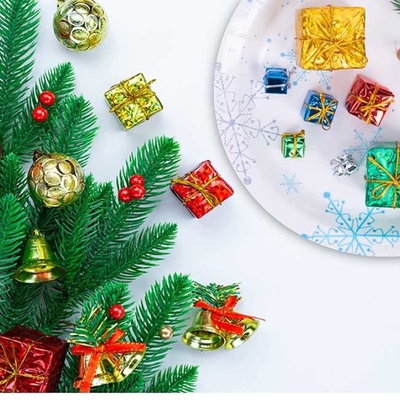 Подарочная коробка фольги дерева Xmas мини орнаментирует вися украшения